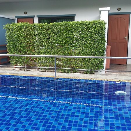 Baan I Un Pool Villa Чонбури Екстериор снимка